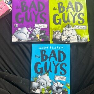 Scholastic The Bad Guys Book Trio - Black and Blue Covers